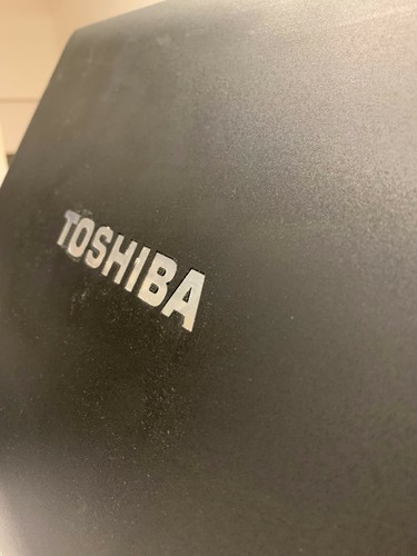 Toshiba dynabook satellite - toshiba,